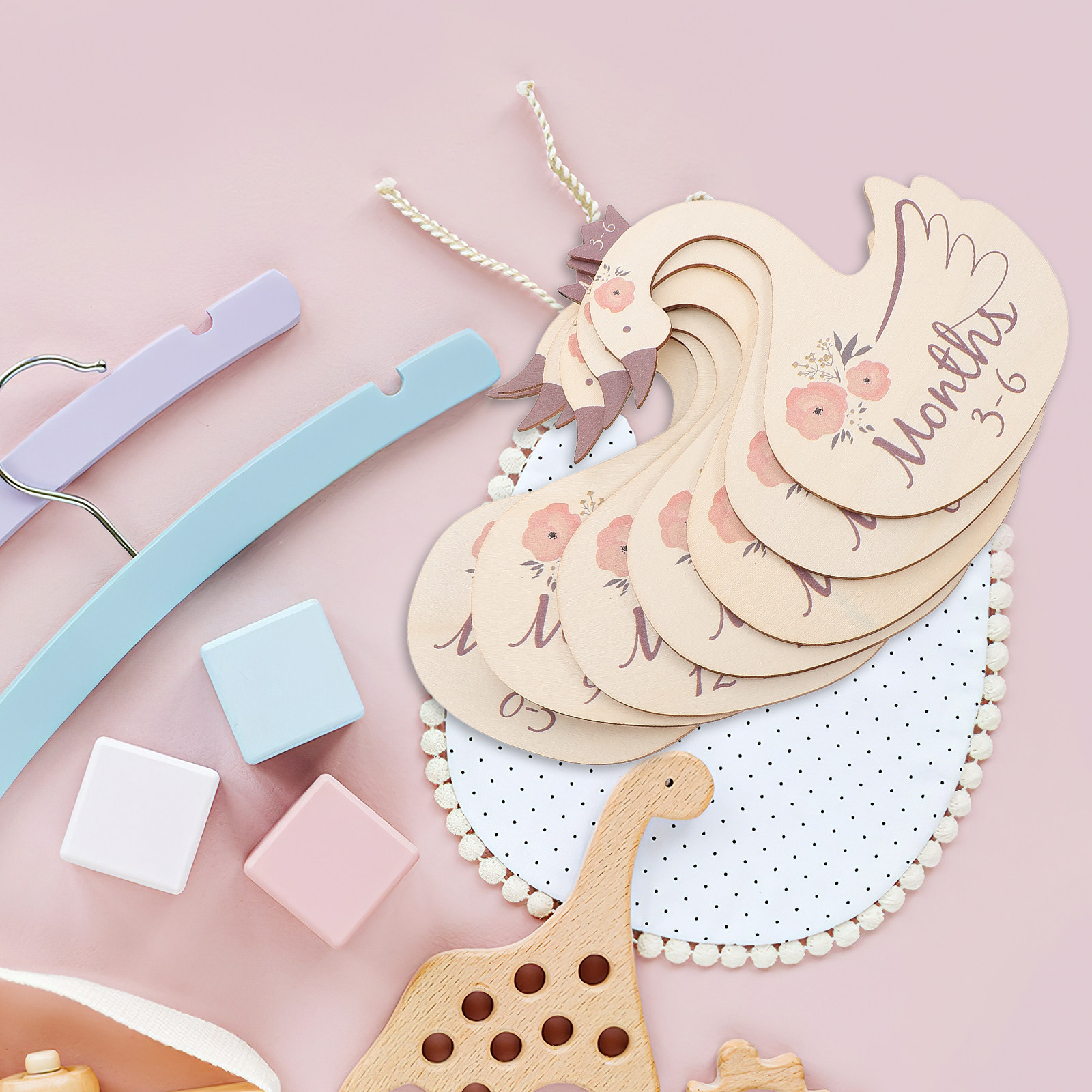 Baby Nursery Wardrobe - 7 Parça Kuğu Şeklinde Ahşap Dolap