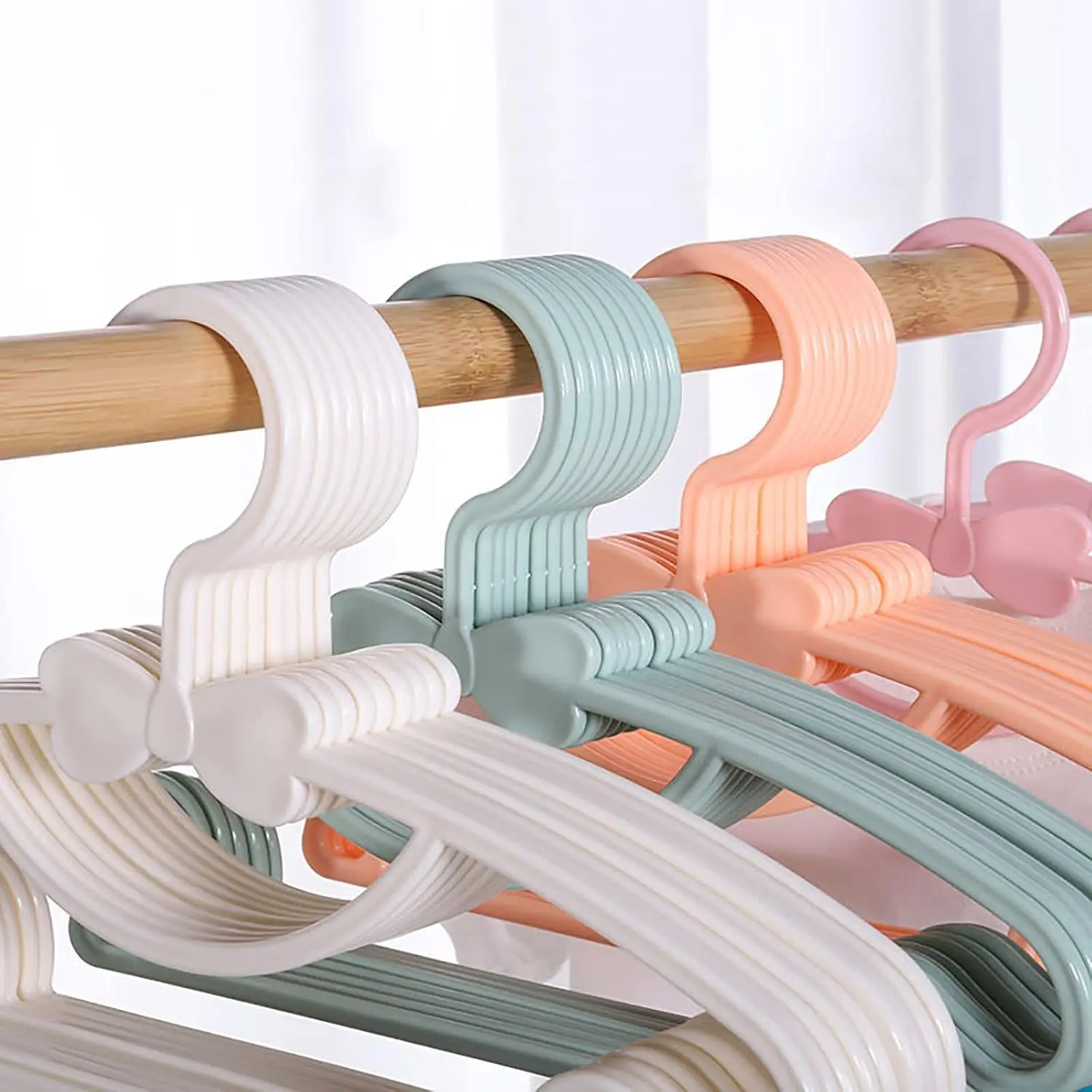 Bebek Askıları Plastik Çocuk G - Baby Nursery Uniform incelemesi ve fiyatı